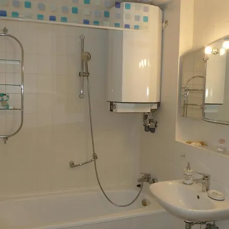 Aquamarin - Charmantes Mit Balkon Rostock