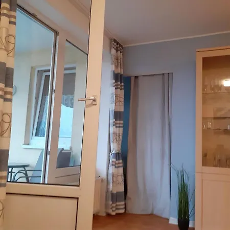 Aquamarin - Charmantes Mit Balkon *