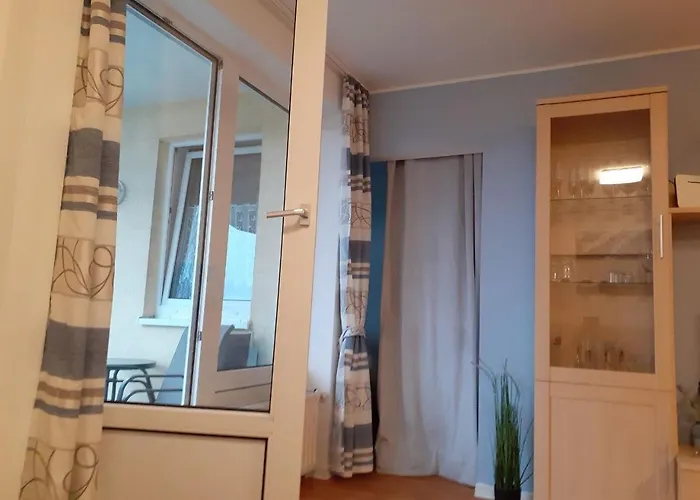 Aquamarin - Charmantes Mit Balkon *
